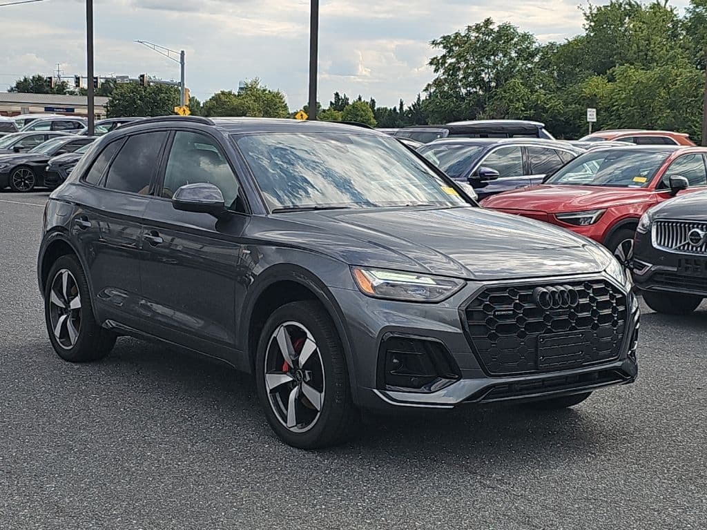 2024 Audi Q5 S line Premium — photo 1 of 19