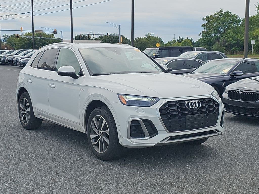 2023 Audi Q5 S line Prestige — photo 1 of 19