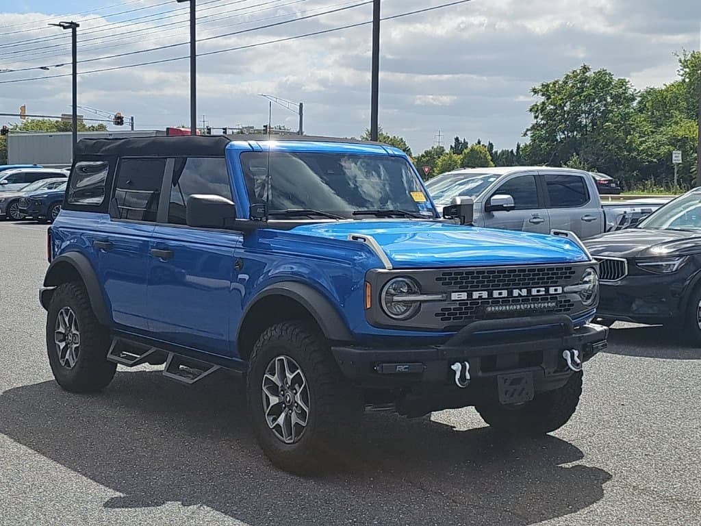 2024 Ford Bronco Badlands — photo 1 of 19