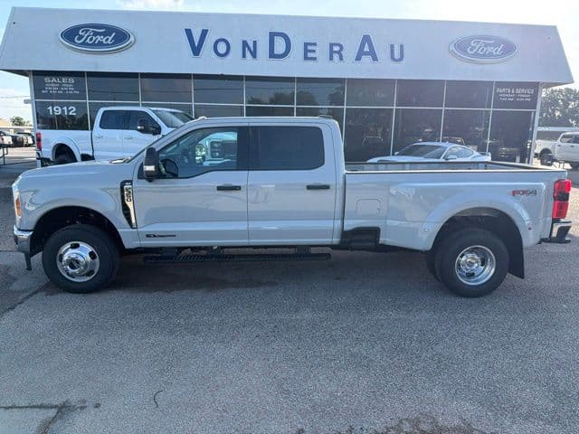 2026 Ford F-350SD XLT — photo 1 of 16