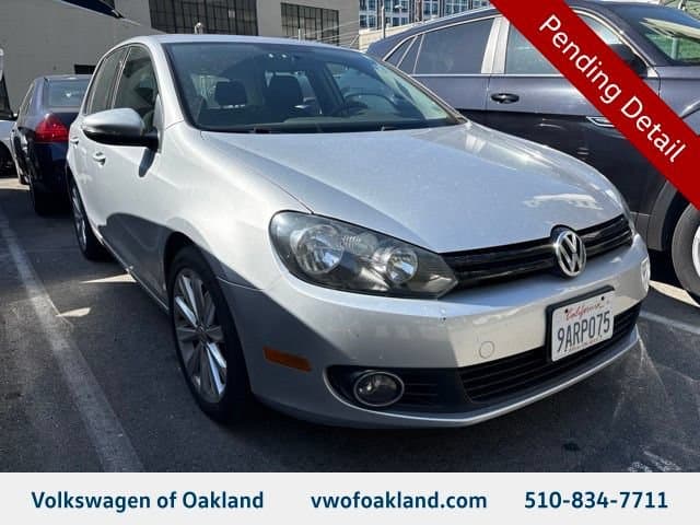 2014 Volkswagen Golf Base — photo 1 of 8