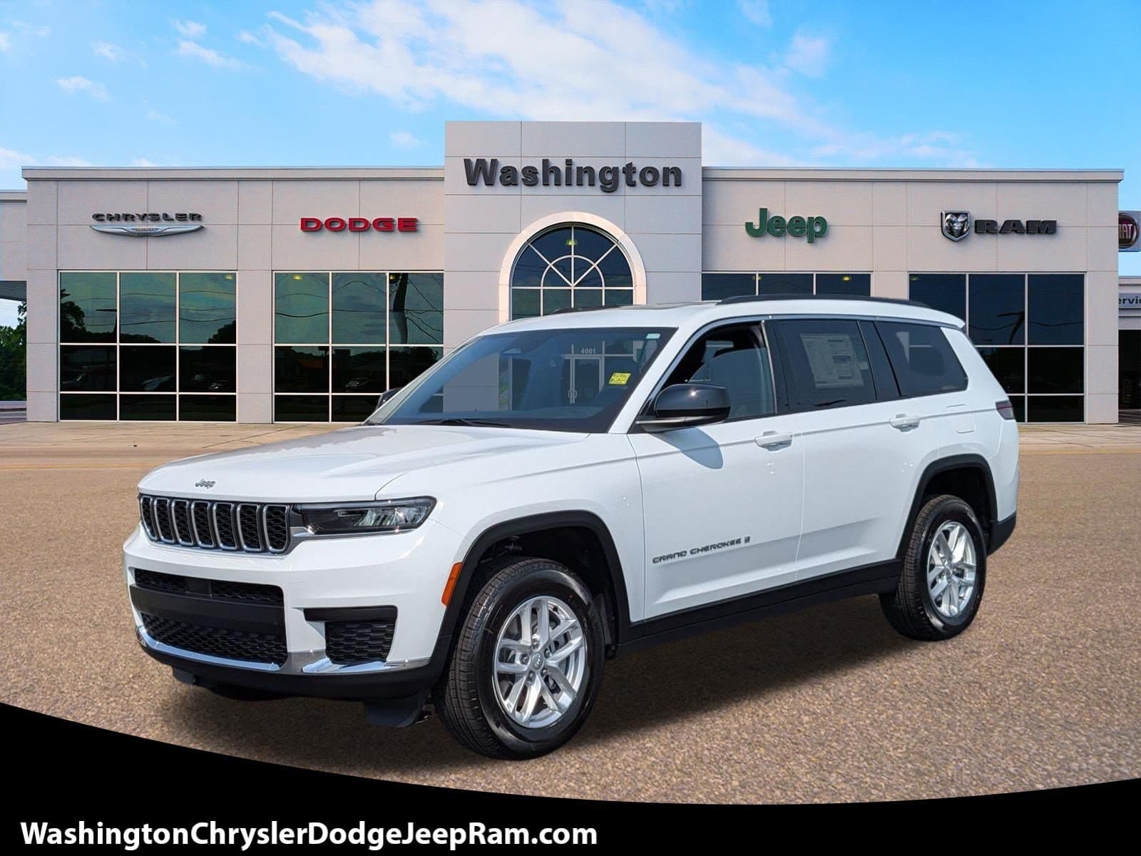 2026 Jeep Grand Cherokee L Laredo — photo 1 of 39