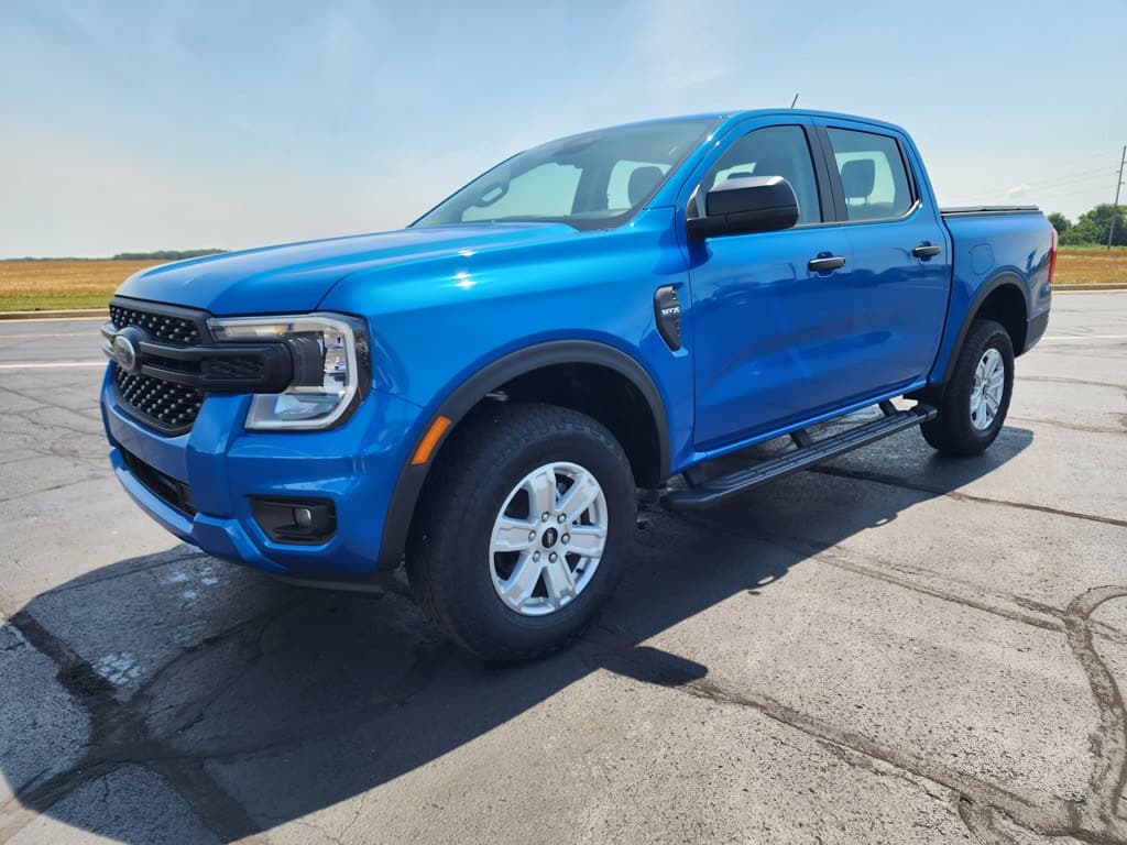 2025 Ford Ranger XL — photo 1 of 16
