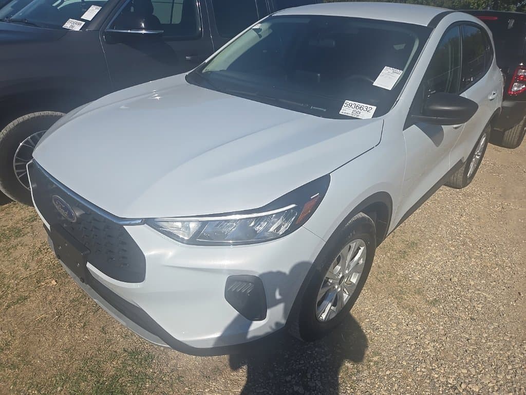 2025 Ford Escape Active — photo 1 of 4