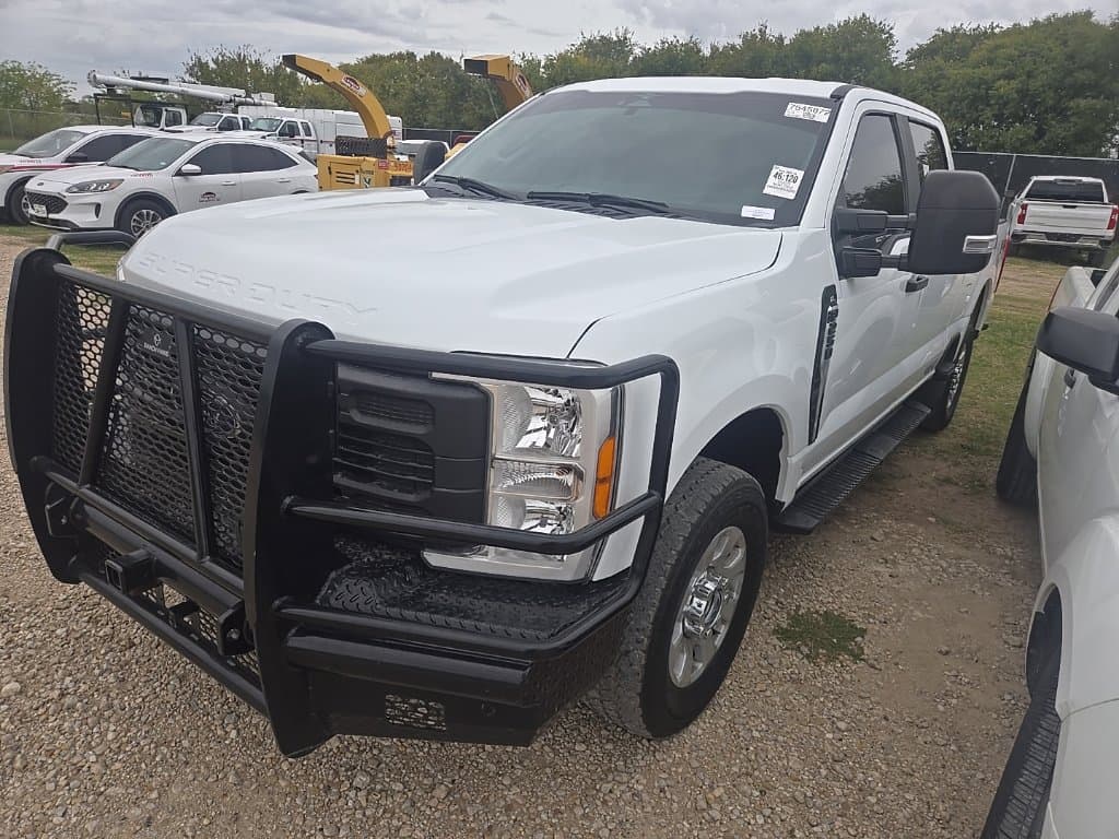 2023 Ford Super Duty F-250 SRW XL — photo 1 of 8