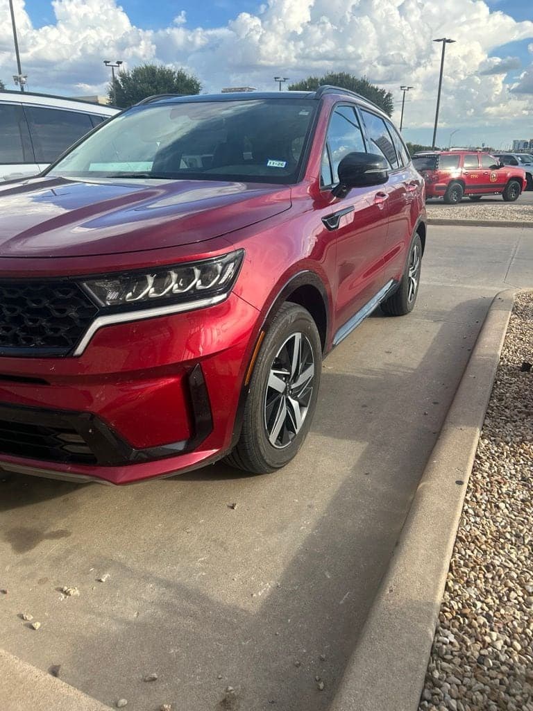 2023 Kia Sorento EX — photo 1 of 14