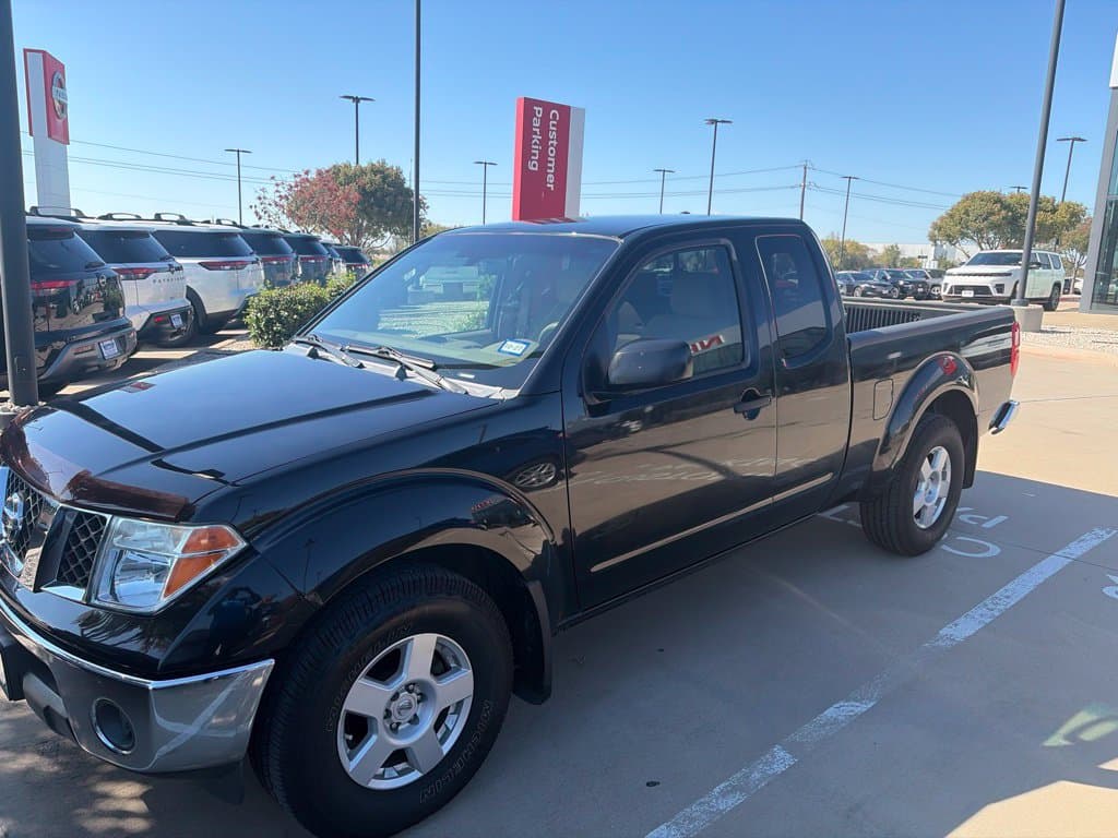 2006 Nissan Frontier SE — photo 1 of 9