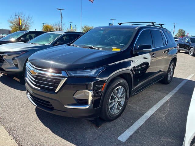 2023 Chevrolet Traverse LT Cloth — photo 1 of 11