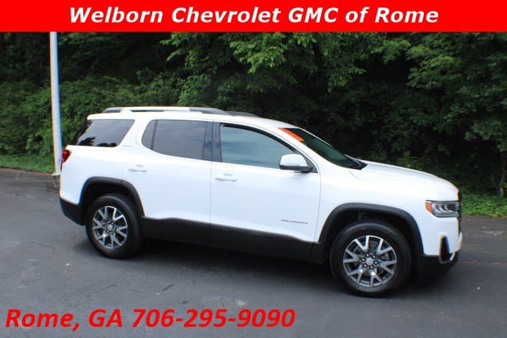 2022 GMC Acadia SLE — photo 1 of 17
