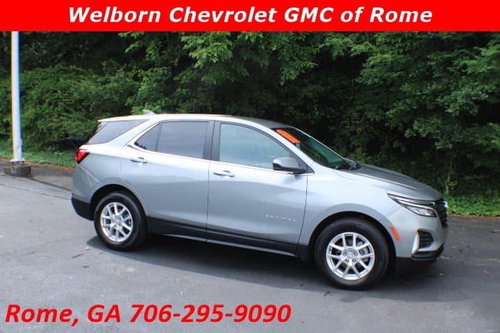 2024 Chevrolet Equinox LT — photo 1 of 16