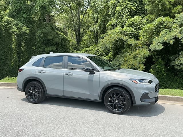 2025 Honda HR-V Sport — photo 1 of 15