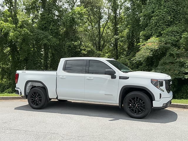 2024 GMC Sierra 1500 Elevation — photo 1 of 17