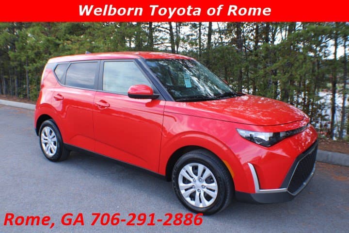 2024 Kia Soul LX — photo 1 of 21
