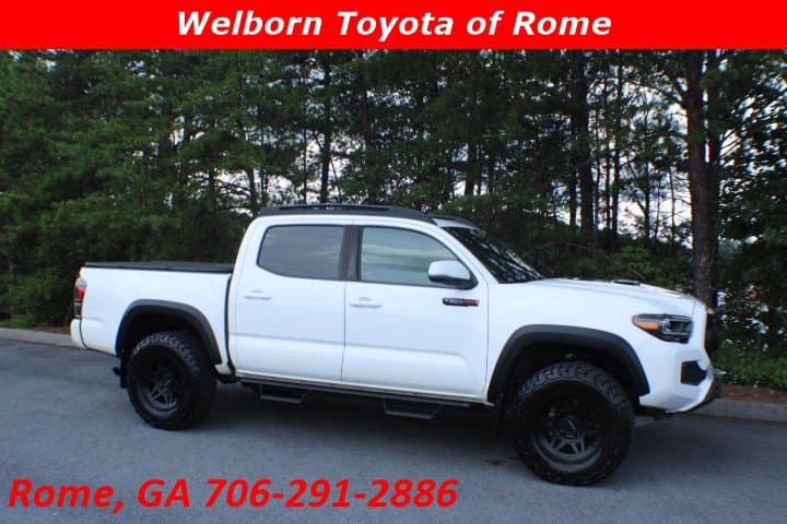 2021 Toyota Tacoma 4WD Base — photo 1 of 17