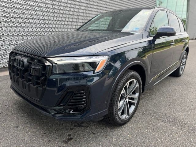2026 Audi Q7 Base — photo 1 of 26