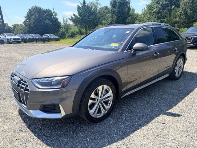 2021 Audi A4 allroad Premium Plus — photo 1 of 10
