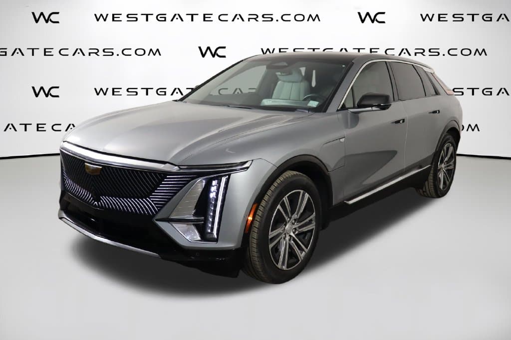 2024 Cadillac LYRIQ Luxury — photo 1 of 49