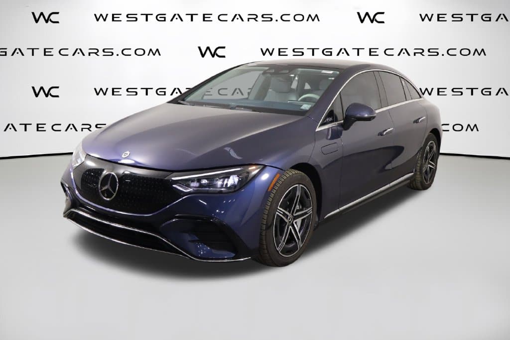 2023 Mercedes-Benz EQE Base — photo 1 of 49