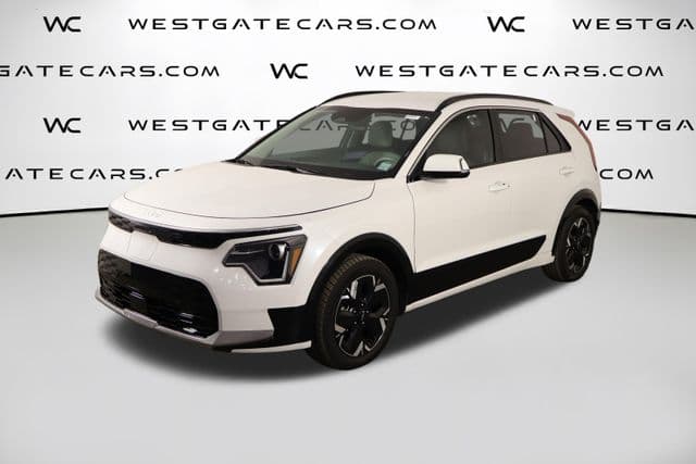 2023 Kia Niro EV Wind — photo 1 of 51