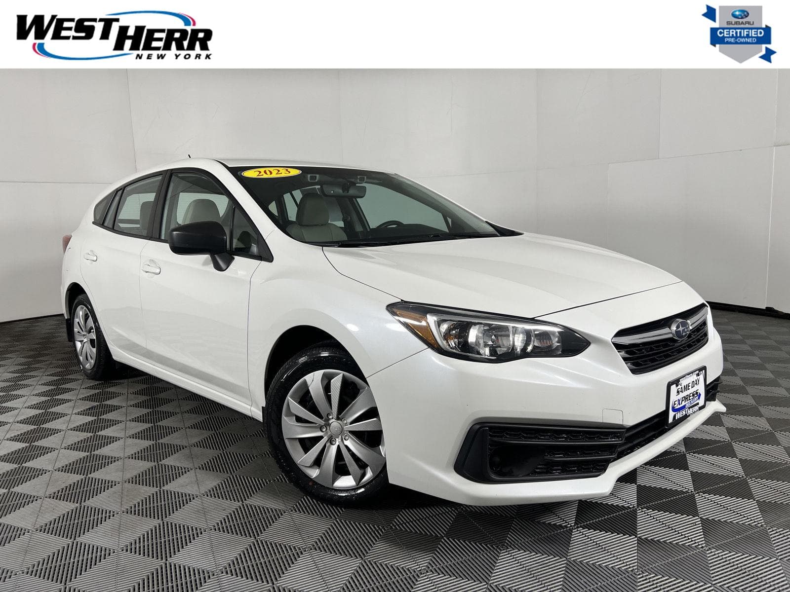 2023 Subaru Impreza Base — photo 1 of 27