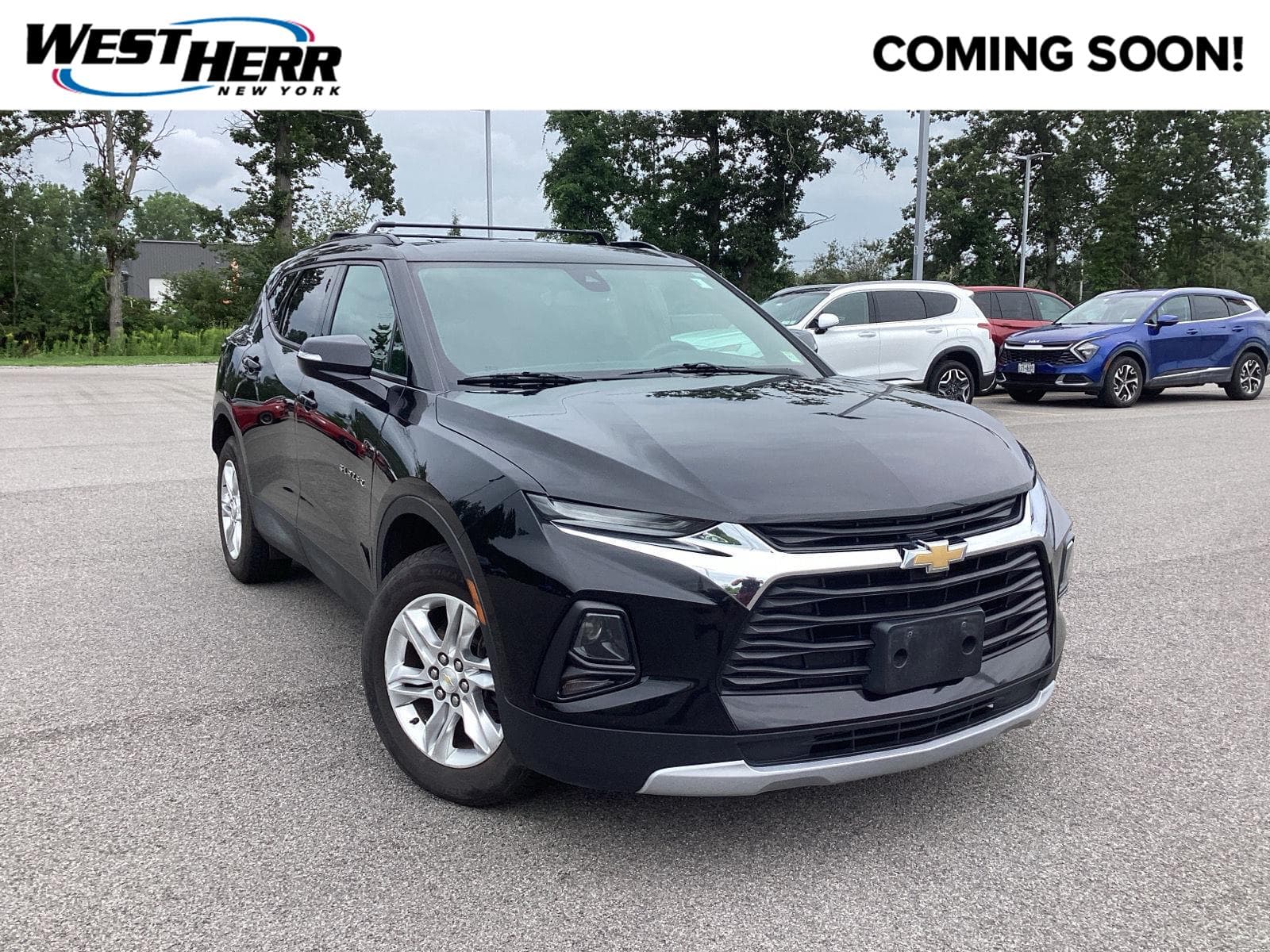2021 Chevrolet Blazer LT — photo 1 of 27