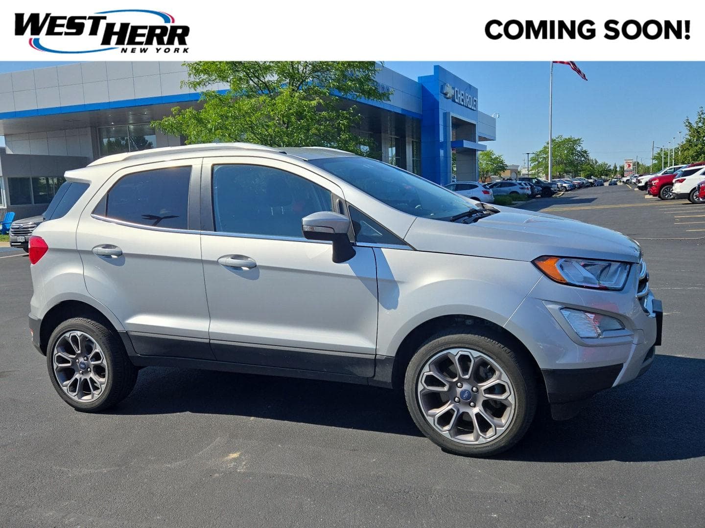 2022 Ford EcoSport Titanium — photo 1 of 16