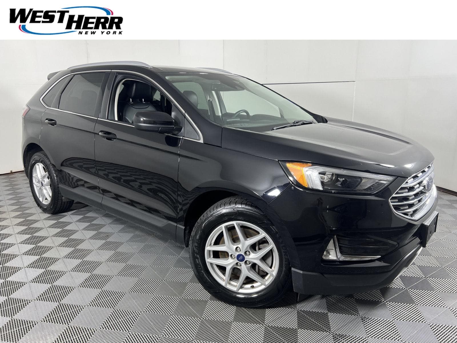 2022 Ford Edge SEL — photo 1 of 21