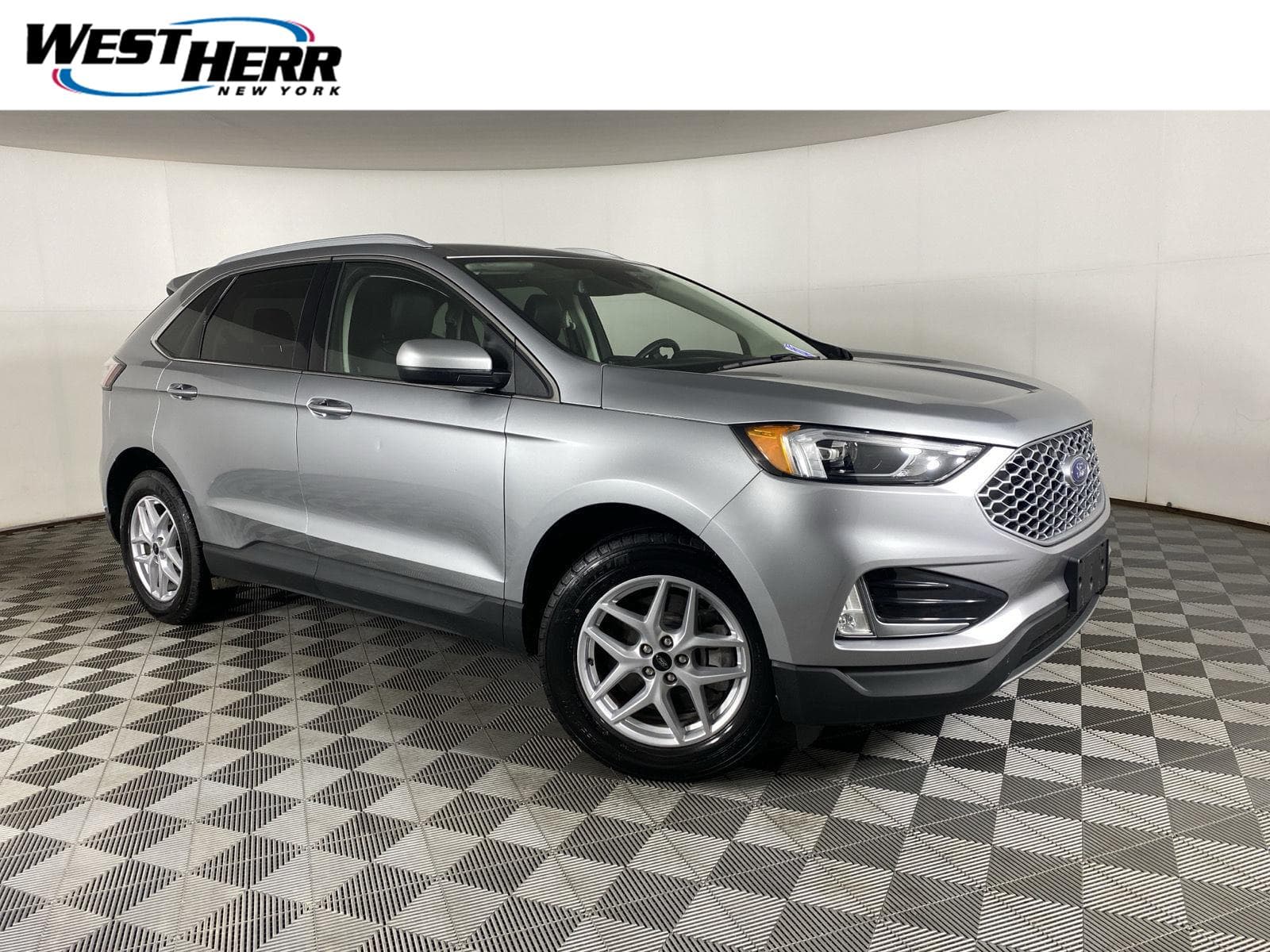 2024 Ford Edge SEL — photo 1 of 31