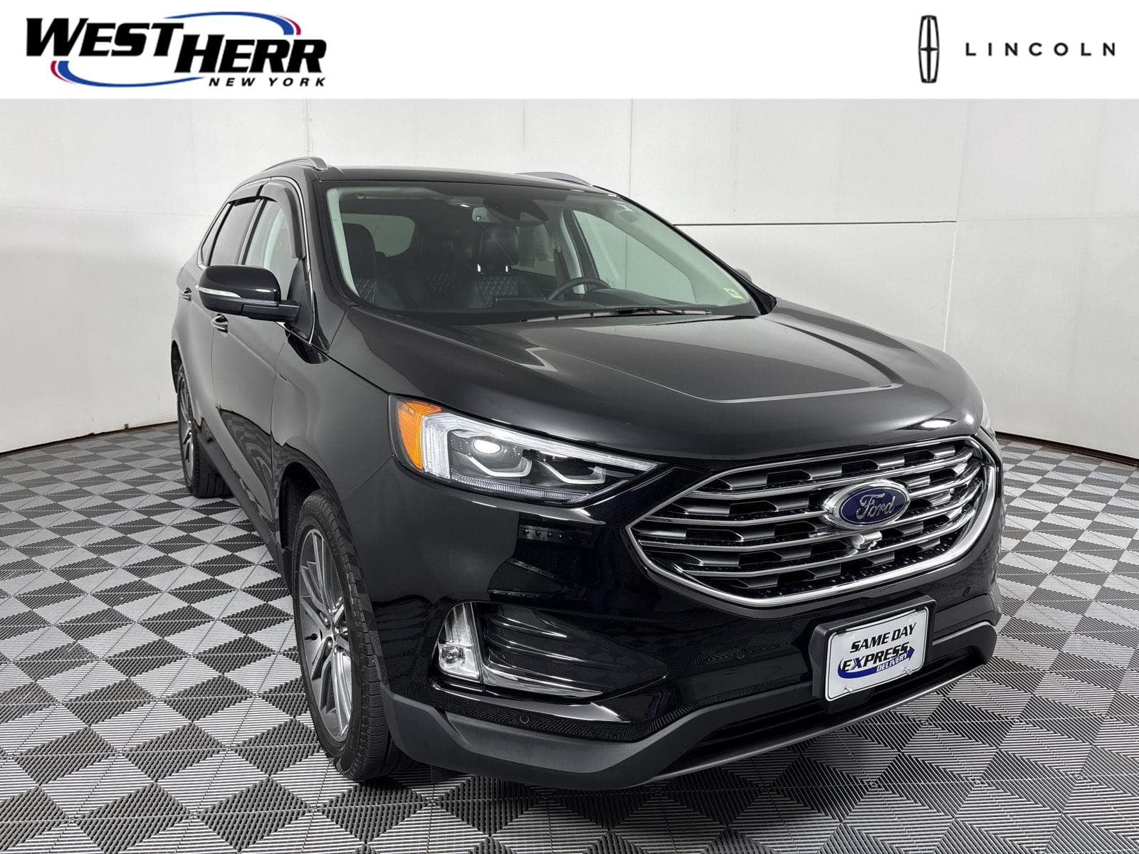 2024 Ford Edge Titanium — photo 1 of 23