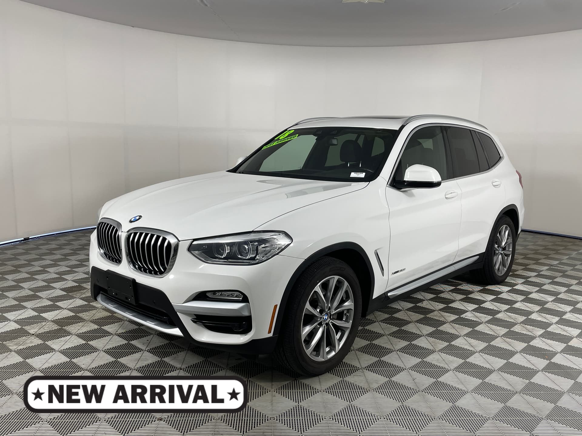2018 BMW X3 xDrive30i — photo 1 of 28