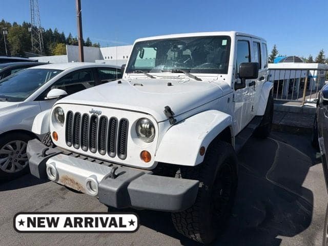 2013 Jeep Wrangler Unlimited Sahara — photo 1 of 7
