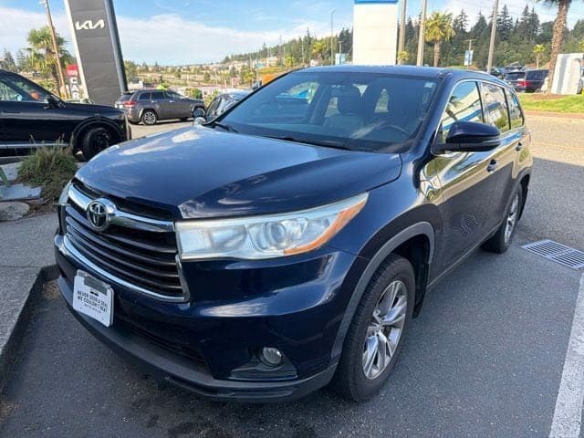 2014 Toyota Highlander LE Plus — photo 1 of 7
