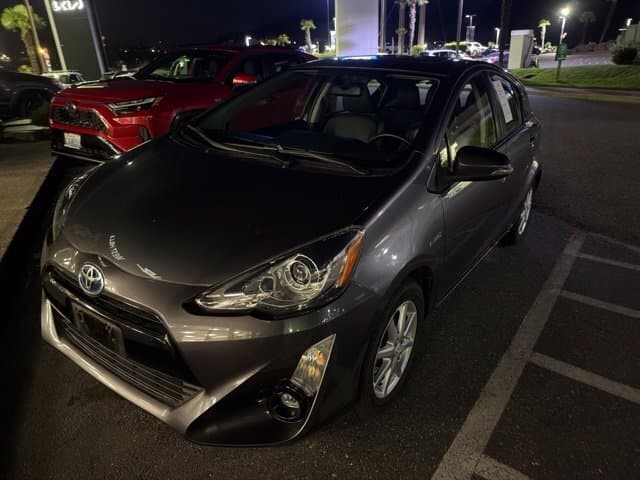 2015 Toyota Prius c Four — photo 1 of 10