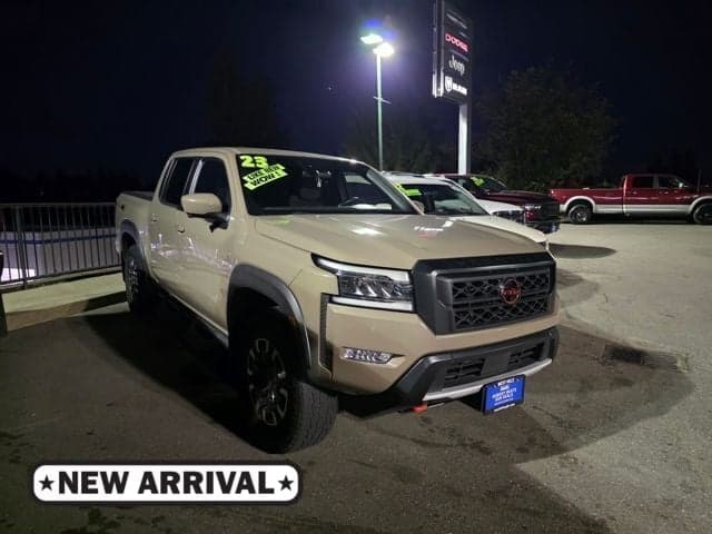 2023 Nissan Frontier PRO-4X — photo 1 of 5
