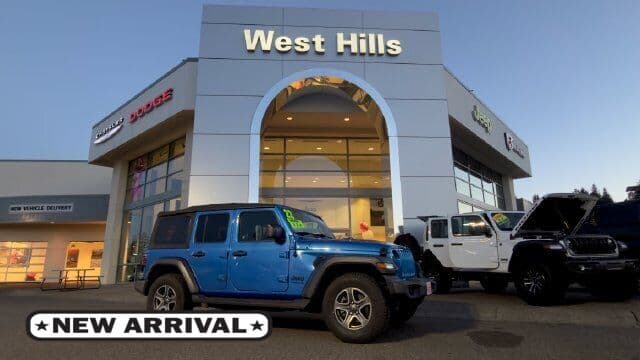 2022 Jeep Wrangler Unlimited Sport — photo 1 of 7