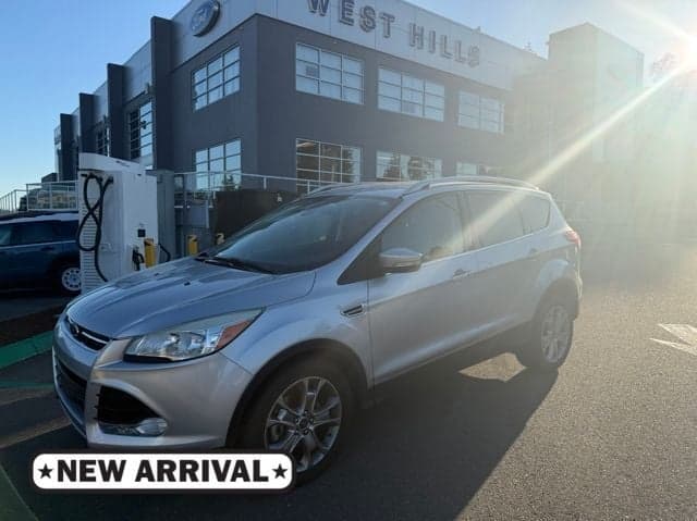 2014 Ford Escape Titanium — photo 1 of 7