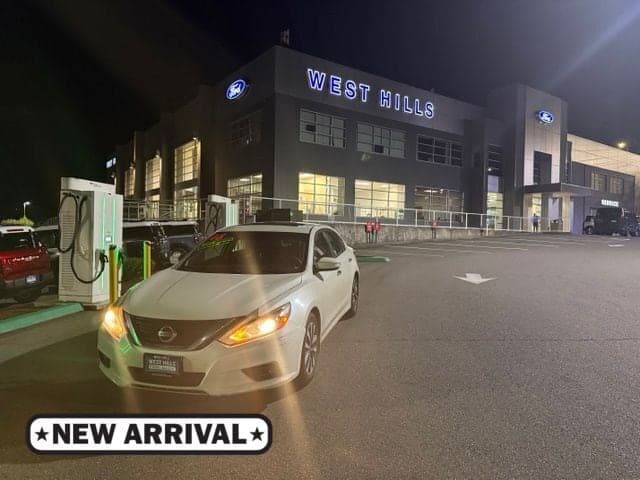 2016 Nissan Altima 2.5 SV — photo 1 of 7