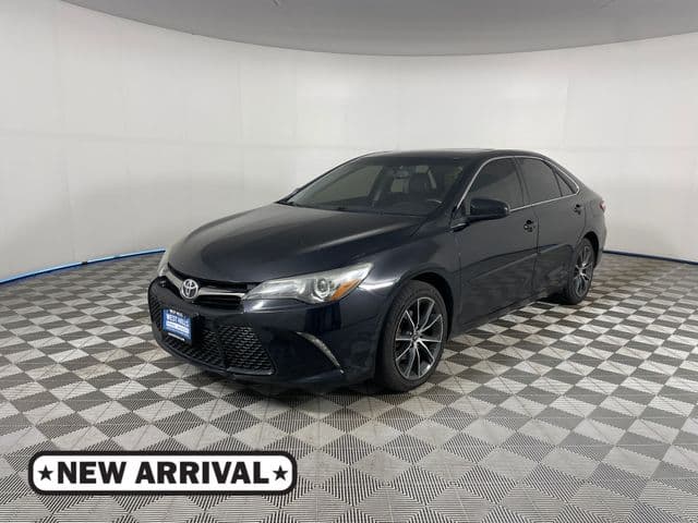 2017 Toyota Camry XSE — photo 1 of 21