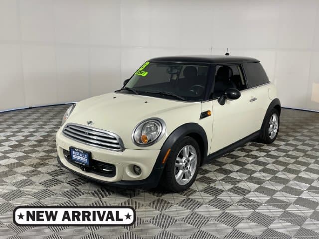 2013 Mini Cooper Hardtop Base — photo 1 of 17