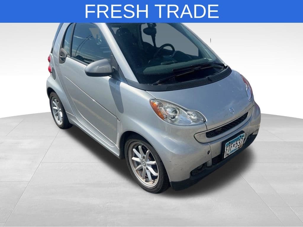 2009 Smart fortwo Base — photo 1 of 11