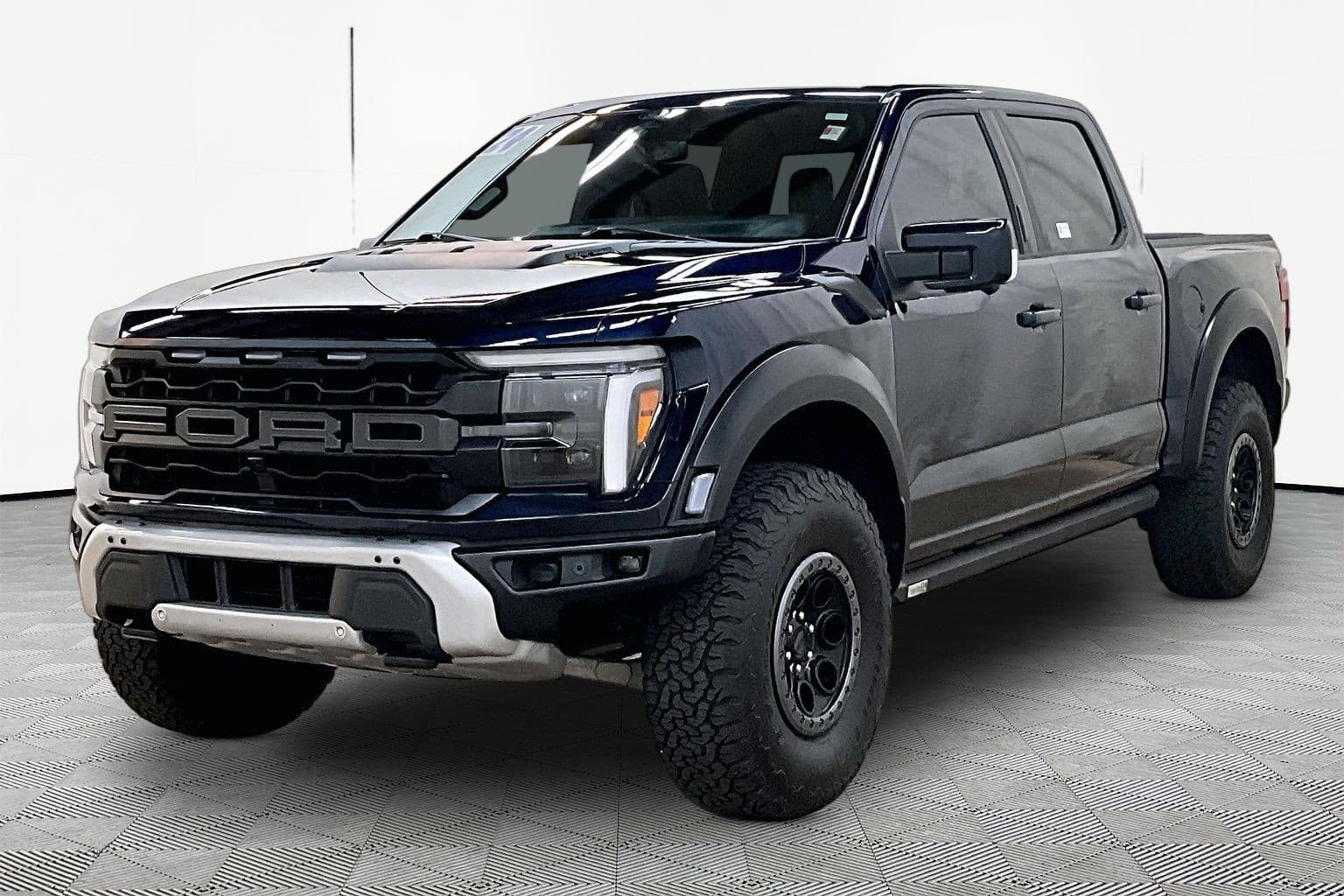 2024 Ford F-150 Raptor — photo 1 of 36