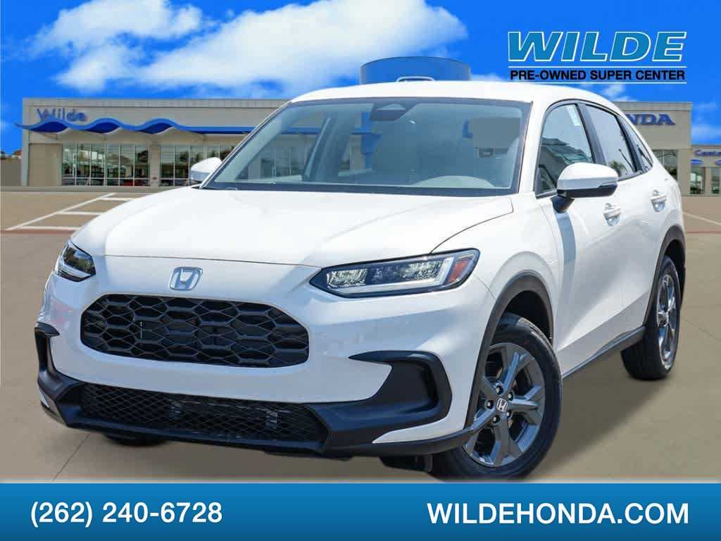 2026 Honda HR-V LX — photo 1 of 23