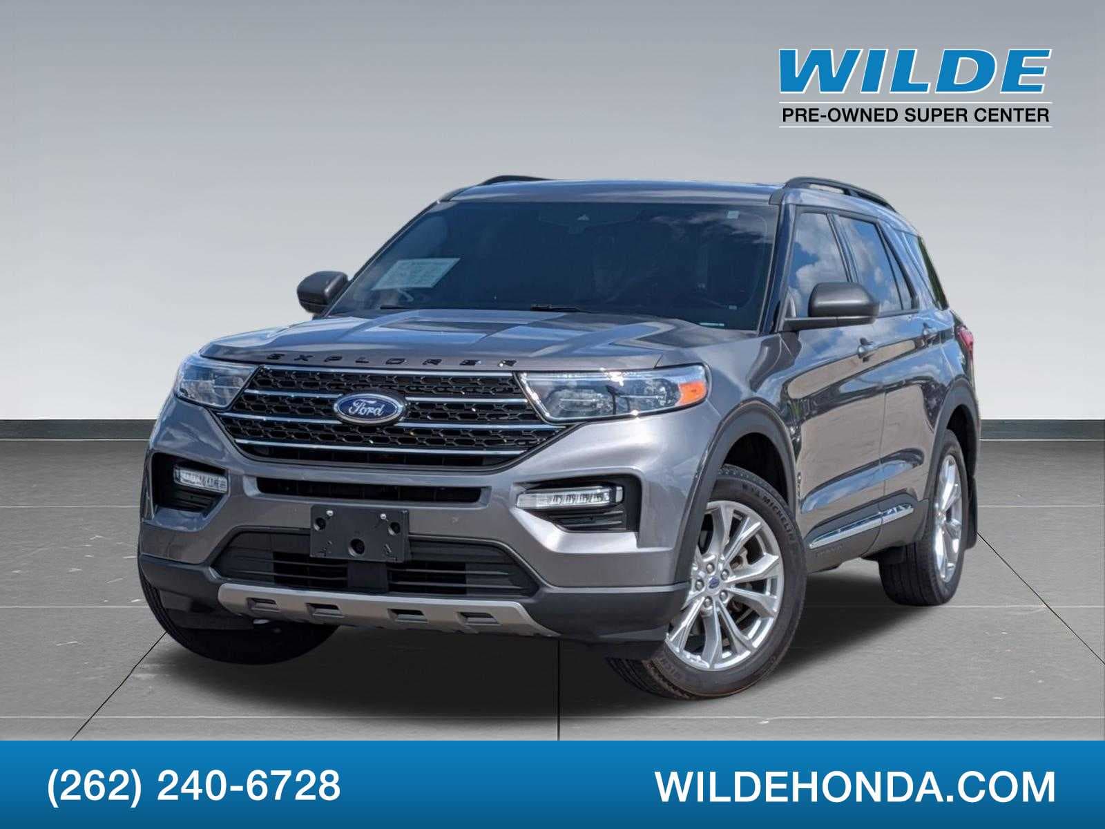2023 Ford Explorer XLT — photo 1 of 35