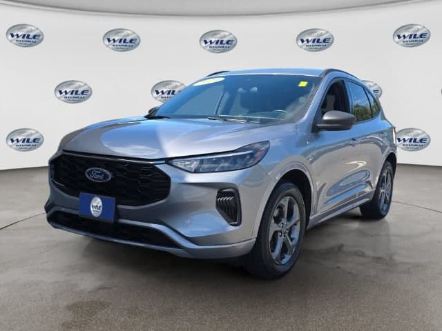 2024 Ford Escape ST-Line — photo 1 of 21