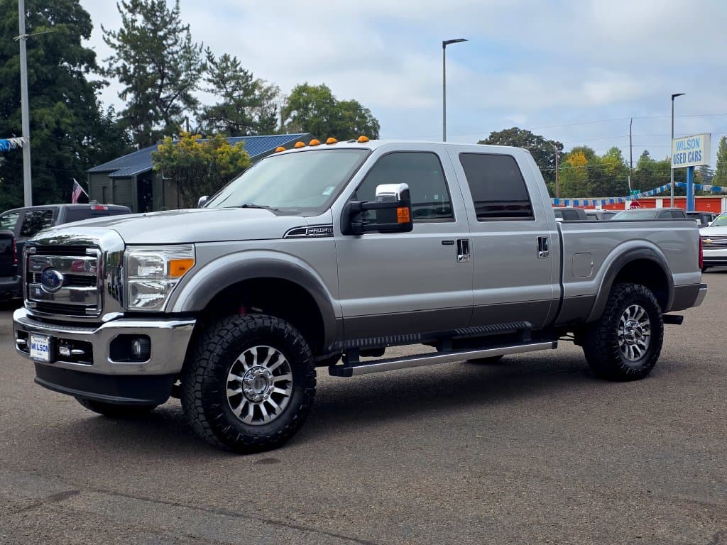 2014 Ford Super Duty F-250 SRW Lariat — photo 1 of 35