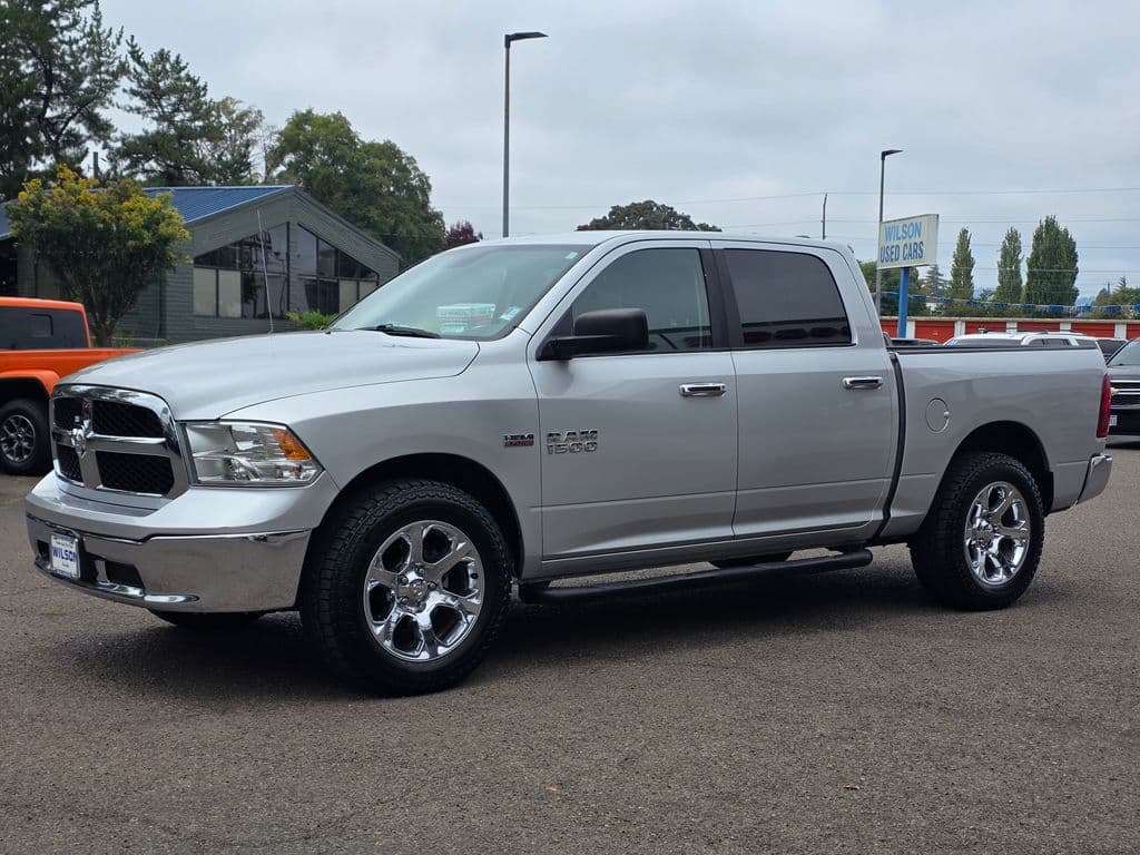 2016 RAM 1500 SLT — photo 1 of 29