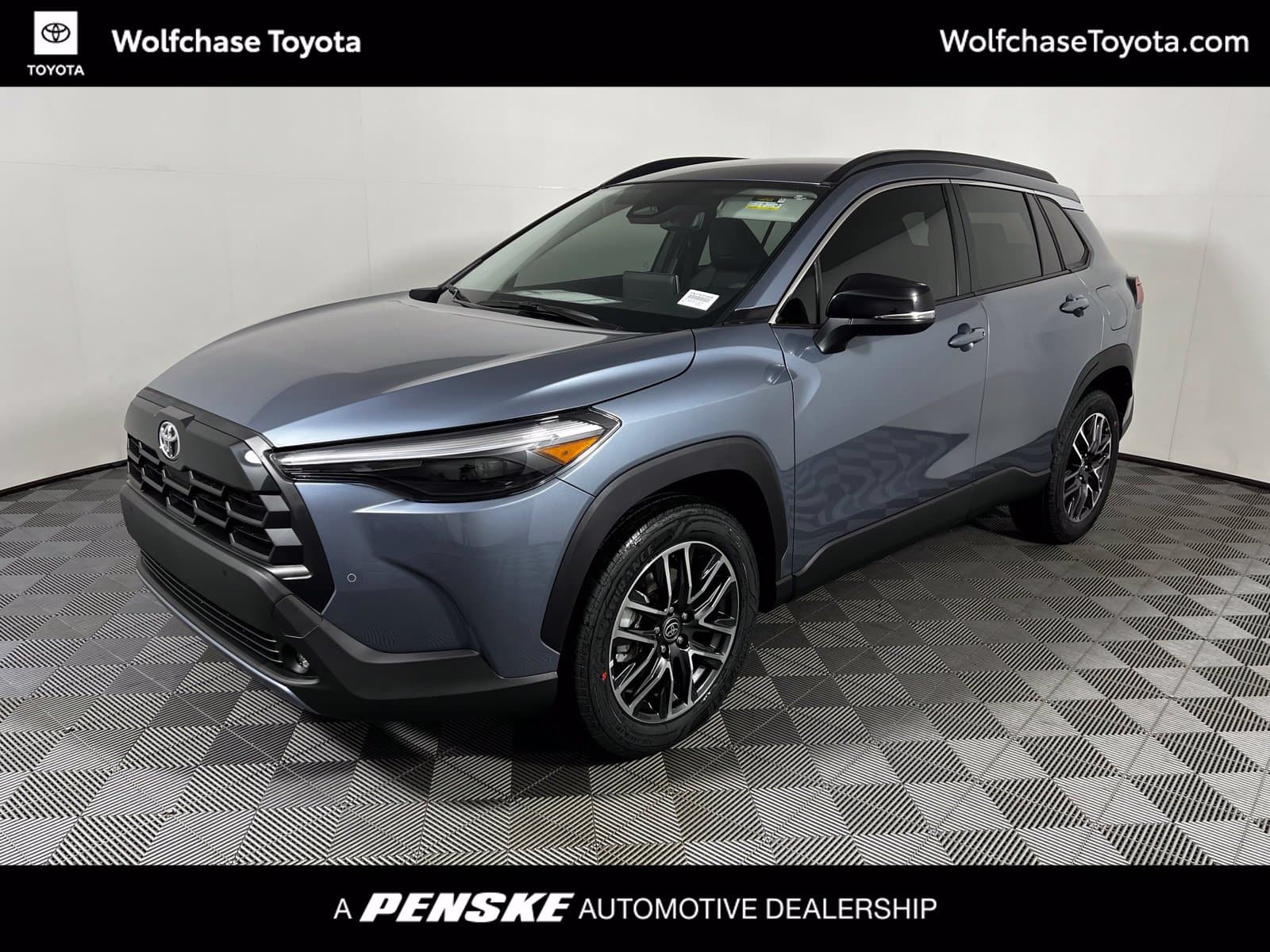 2026 Toyota Corolla Cross XLE — photo 1 of 44