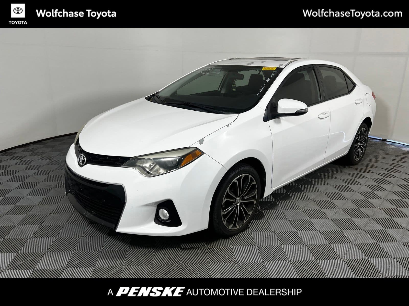 2016 Toyota Corolla S Premium — photo 1 of 11