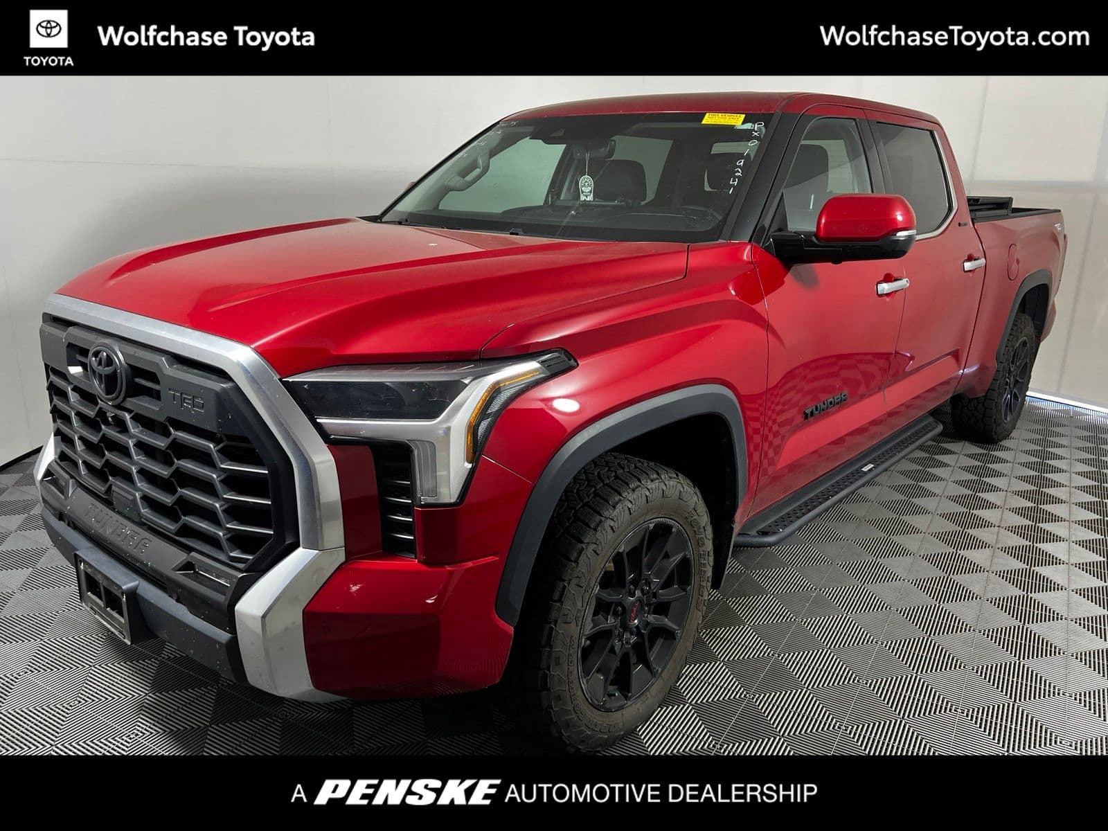 2023 Toyota Tundra 4WD Limited — photo 1 of 11