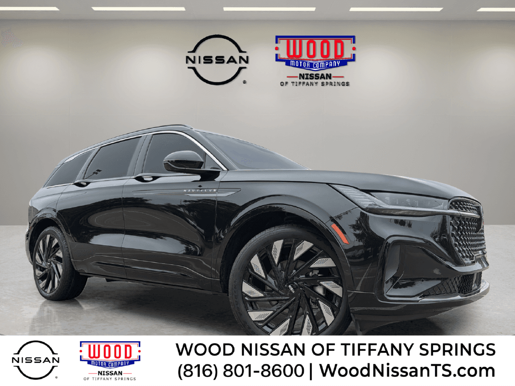 2025 Lincoln Nautilus Black Label — photo 1 of 31
